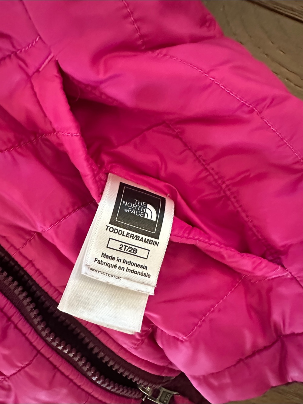 The North Face toddler reversible quilted puffer jacket 2T - Picture 3 of 6